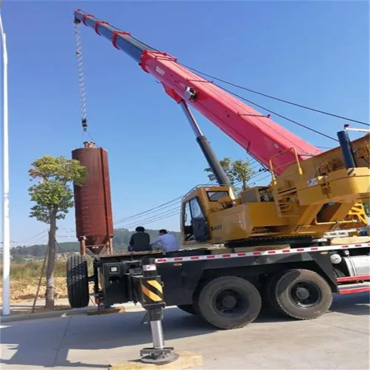 定南县专业吊车租赁多少钱