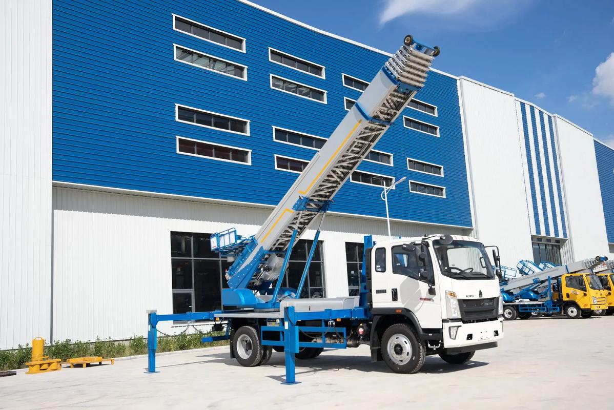 定南县小型云梯车上料车租赁多少钱